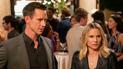 image de la news 18 ans après la fin de Veronica Mars, que devient Jason Dohring (Logan) ?