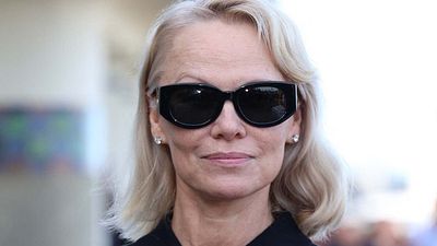 image de la news Après Liam Neeson, Pamela Anderson aura pour partenaire un autre acteur nommé aux Oscars dans son nouveau film entouré de mystère