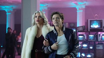 image de la news Plus trash que le roman ? La série Netflix The Shards passe-t-elle le test de l'adaptation ? On a lu le livre !