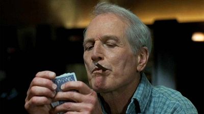 image de la news "Avec le budget le plus bas possible" : il y a 31 ans, cette star du film d'action a réduit son salaire de 99% pour jouer avec Paul Newman