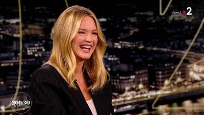 image de la news “C’était un coup de foudre”, Virginie Efira revient sur son amitié avec Julien Doré née dans Nouvelle Star