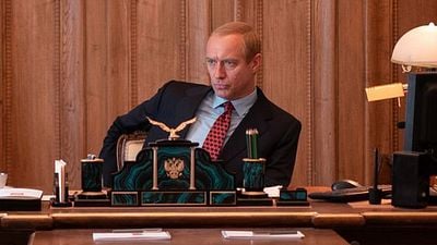 image de la news Le Mage du Kremlin est-il un bon film ? Que pensent les spectateurs de Jude Law en Vladimir Poutine ?