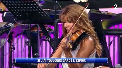 Qui est Karen Khochafian, la violoniste de N’oubliez pas les paroles ? Parcours, collaborations artistiques... Toutes les infos !