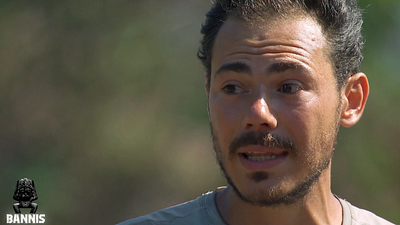 image de la news Koh-Lanta All Stars : pourquoi Vincent n'a-t-il pas réintégré directement le jeu après sa victoire dans l'arène contre Yassin et Camille ?