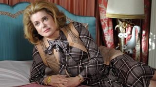 Catherine Deneuve dans "Astérix et Obélix : God Save Britannia"