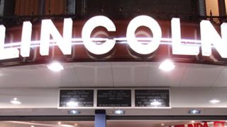 image de la news Deux cinémas indépendants des Champs-Elysées en difficulté