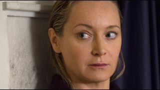 image de la news Interview : Julie Ferrier marche sur le "Fil d'Ariane" [VIDEO]