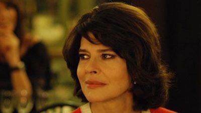 "Miroir, miroirs" : Fanny Ardant face à Blanche-Neige !