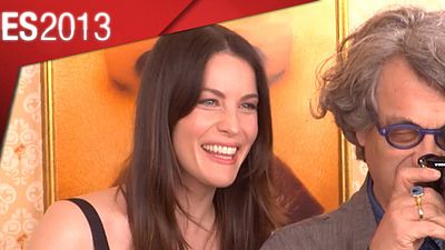 image de la news Cannes 2013 : Les baisers sucrés de Liv Tyler