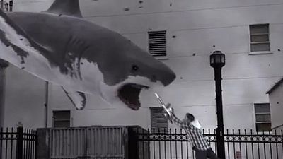 image de la news La tornade "Sharknado" affole la toile ! [VIDEO]