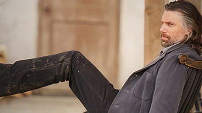 image de la news "Je suis un tueur" : 1er teaser de la saison 4 de Hell on Wheels