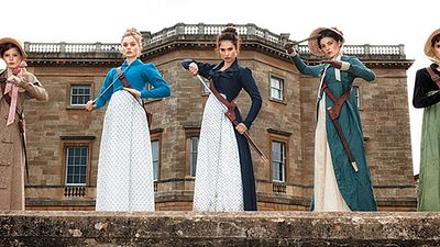 image de la news Pride and Prejudice and Zombies : les héroïnes du film prêtes au combat