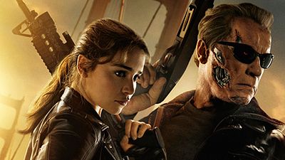 image de la news Terminator: Genisys : Emilia Clarke et Schwarzenegger réunis sur la nouvelle affiche !