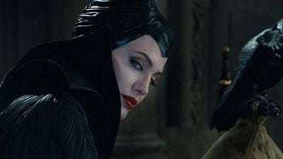 image de la news Maléfique : Angelina Jolie sera de retour dans une suite !