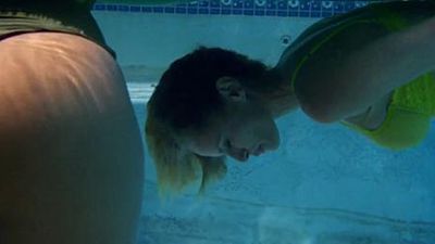image de la news Mads Mikkelsen, Rihanna et Eric Roberts dans un clip bien trash