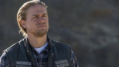 image de la news Charlie Hunnam : dire non à 50 Shades of Grey a été "la pire expérience professionnelle de ma vie"