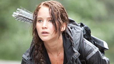 image de la news Hunger Games à la télé : la poisse de Jennifer, la visite surprise d'un ours brun, les vrais jeux de la faim...Tout sur le film