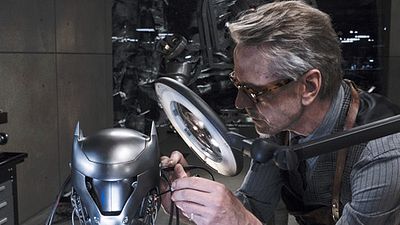 image de la news Batman V Superman : Jeremy Irons comprend les mauvaises critiques