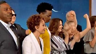 image de la news S.O.S. Fantômes : Les anciens et les nouveaux réunis pour danser sur la chanson du film !