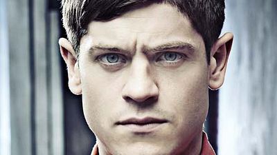 image de la news Qui est Iwan Rheon alias Ramsay Bolton, le tortionnaire cruel et sanguinaire de Game of Thrones ?