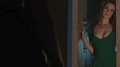 image de la news Gotham - Saison 3 : Poison Ivy se dévoile, Harley Quinn envisagée