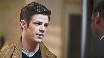 image de la news The Flash saison 3 : le temps se venge de Barry Allen dans le premier teaser