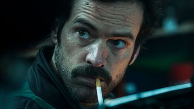 image de la news Bande-annonce Iris : Romain Duris et Charlotte Le Bon fomentent un faux kidnapping pour faire chanter Jalil Lespert