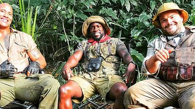 image de la news Jumanji : Dwayne Johnson et Karen Gillan se prélassent sur le tournage