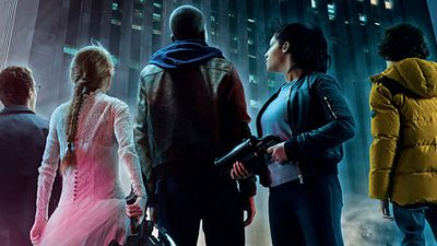 image de la news Seuls : les héros prennent les armes sur les affiches personnages 