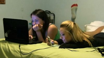 image de la news Après Hot Girls Wanted, Netflix prépare une série documentaire sur l’industrie porno
