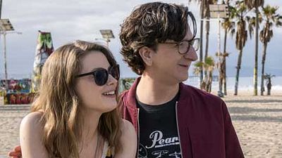 image de la news Love saison 2 : Une date et un teaser coloré pour la série de Judd Apatow
