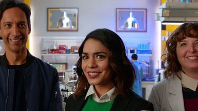 image de la news Powerless : comment la nouvelle comédie de super-héros de NBC s'intègre dans l'univers DC Comics