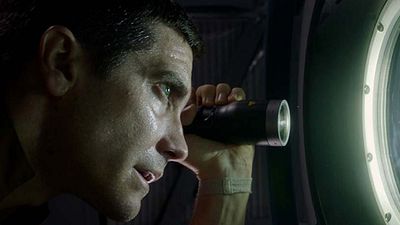 image de la news Nouvelle bande-annonce Life - Origine Inconnue : Jake Gyllenhaal et Ryan Reynolds piégés dans l'espace avec un extraterrestre