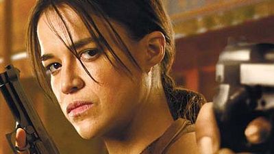image de la news Extrait Revenger en e-Cinéma : réveil difficile pour la badass Michelle Rodriguez
