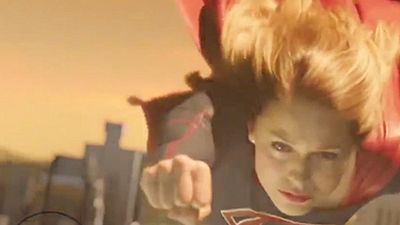 image de la news Supergirl face à Superman dans le teaser du final de la saison 2