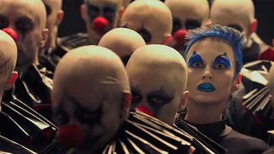 image de la news Comic-Con 2017 : American Horror Story dévoile des clowns terrifiants dans le teaser de la saison 7