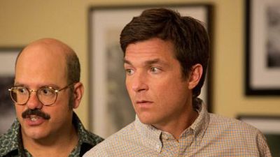 image de la news Arrested Development : Jason Bateman dévoile une première photo du tournage de la saison 5