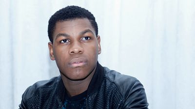 image de la news Star Wars : John Boyega a-t-il révélé le destin de Leia dans Les Derniers Jedi ? [SPOILERS]