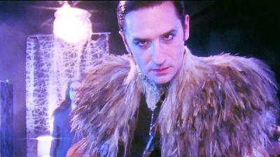 image de la news Clip : Nicolas Maury "apprivoisé" par Calypso Valois chez Bertrand Mandico