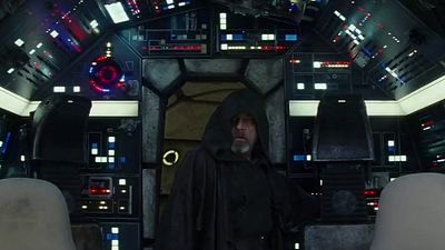 image de la news Star Wars : Luke retrouve le Faucon Millénium dans le spot TV des Derniers Jedi