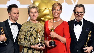 image de la news Un intrus à l'After Party des Oscars tente de voler l'Oscar de Frances McDormand