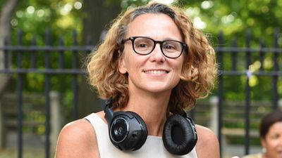 image de la news Nobody's Watching : "Il était très important de ne pas réduire l’immigration à une question de légalité"