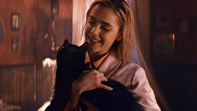 image de la news Les Nouvelles Aventures de Sabrina : #AdopteUnSalem, le hashtag qui fédère les fans de chats noirs
