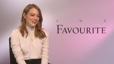 image de la news La Favorite et le cinéma "magnifiquement absurde" de Yorgos Lanthimos vus par ses actrices, Emma Stone en tête