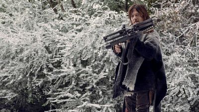 image de la news The Walking Dead saison 9 : Norman Reedus promet un final "visuellement explosif"