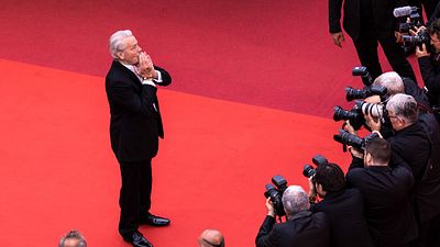 image de la news Cannes 2019 : un Alain Delon en larmes reçoit sa Palme d'honneur