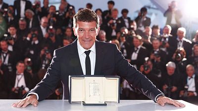 image de la news Cannes 2019 : Antonio Banderas, Bong Joon-Ho, Emily Beecham... Les lauréats prennent la pose ! 