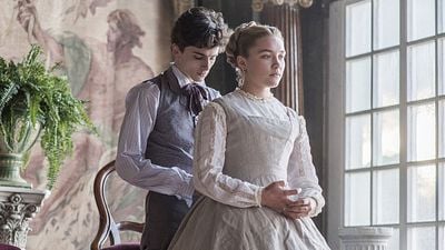 image de la news Little Women : Emma Watson et Timothée Chalamet sur les premières photos du film