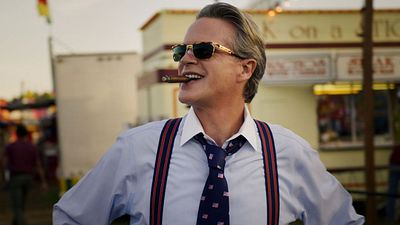 image de la news Stranger Things saison 3 : où avez-vous déjà vu Cary Elwes, l'acteur qui joue le maire ?