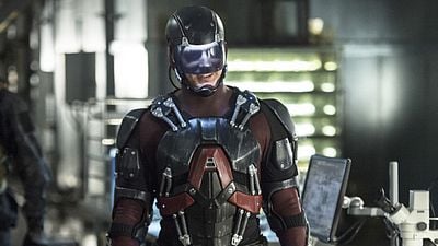 image de la news Legends of Tomorrow saison 5 : deux acteurs principaux quittent la série